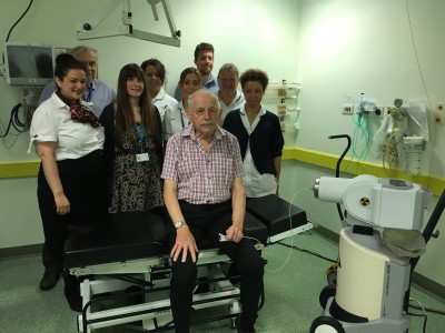 Patient Peter Walmsley with the team who carried out his brachytherapy treatment.